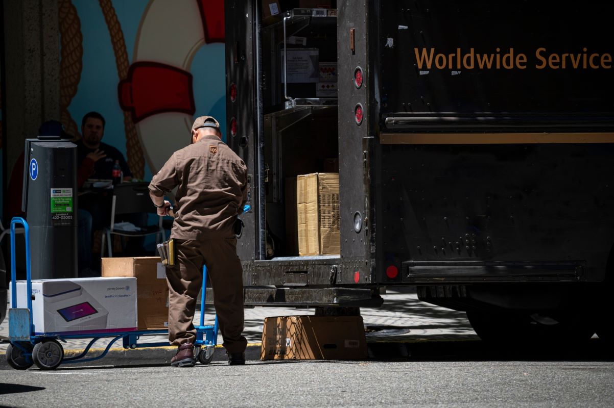 Ups driver teamster bloomberg